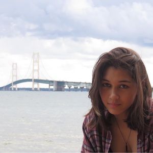 Meet your Posher, Ella